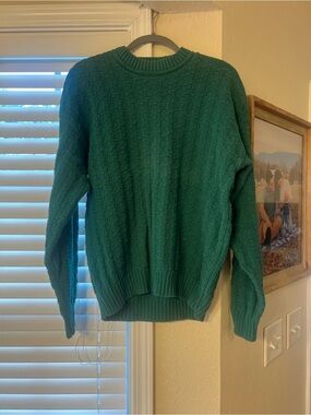 Vintage Emerald Green Crewneck Cable Knit Sweater